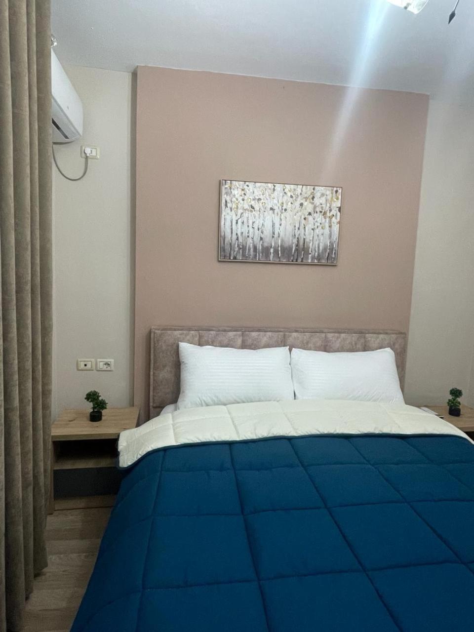 Comfort Apartment City Center Tirana Esterno foto