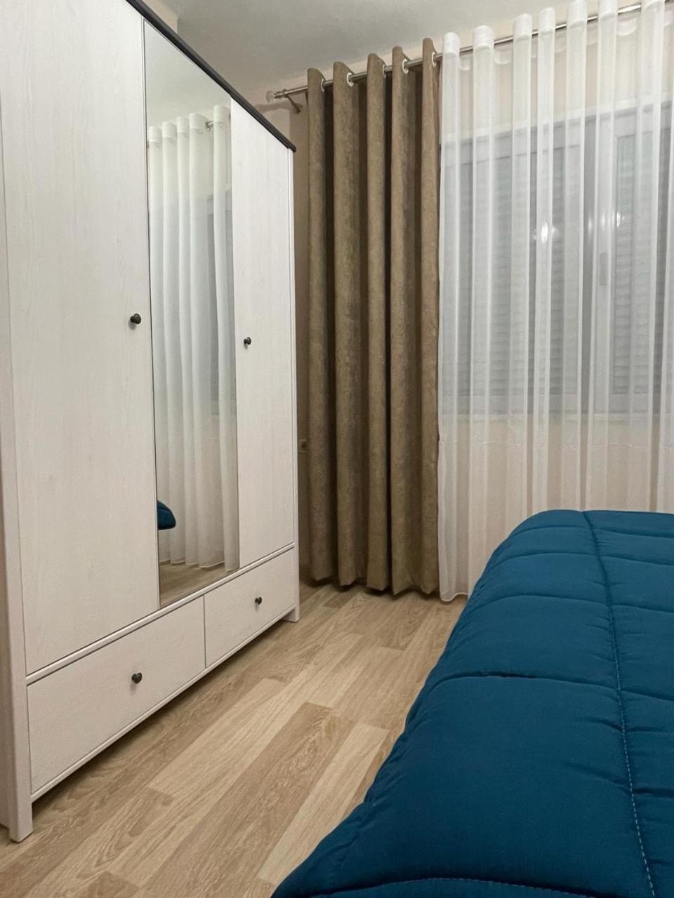 Comfort Apartment City Center Tirana Esterno foto